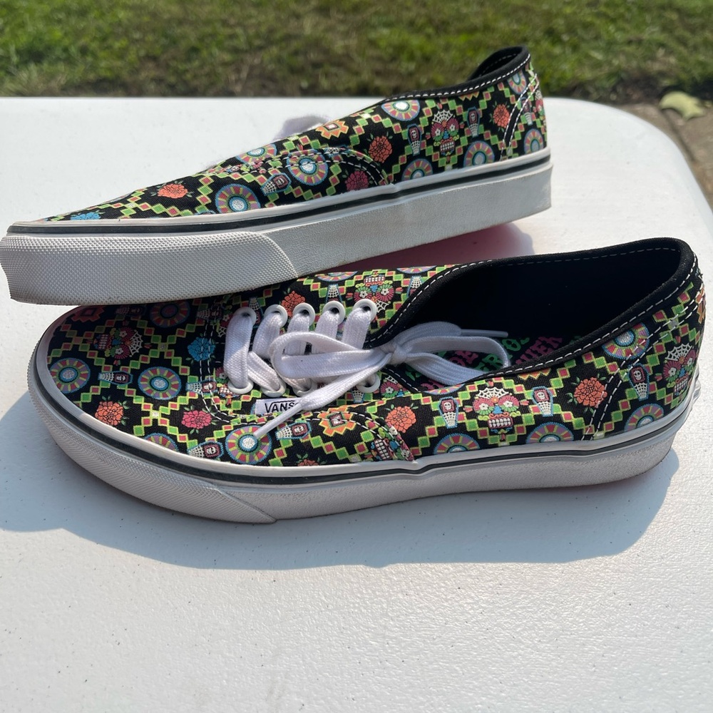 Vans Day of the Dead